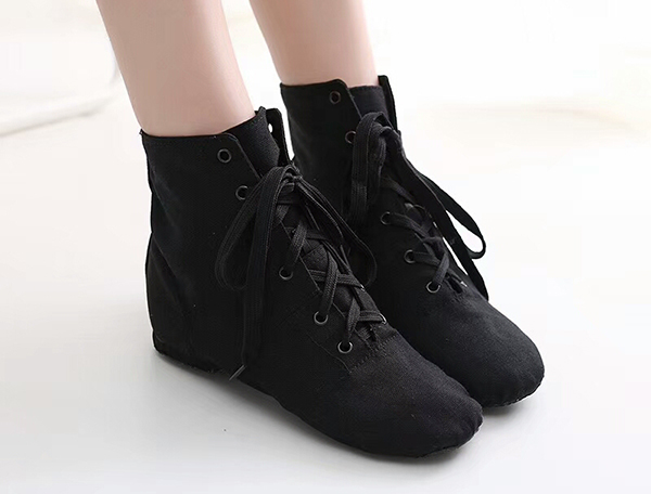黑色舞蹈鞋